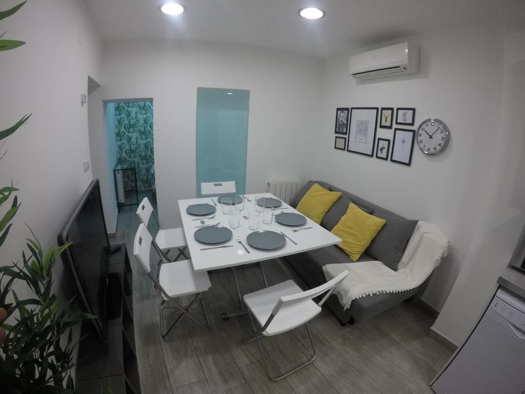 Apartamento Tirso De Molina Madrid Bagian luar foto